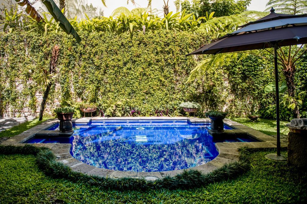 Hotel Palacio De Dona Leonor Antigua Bagian luar foto