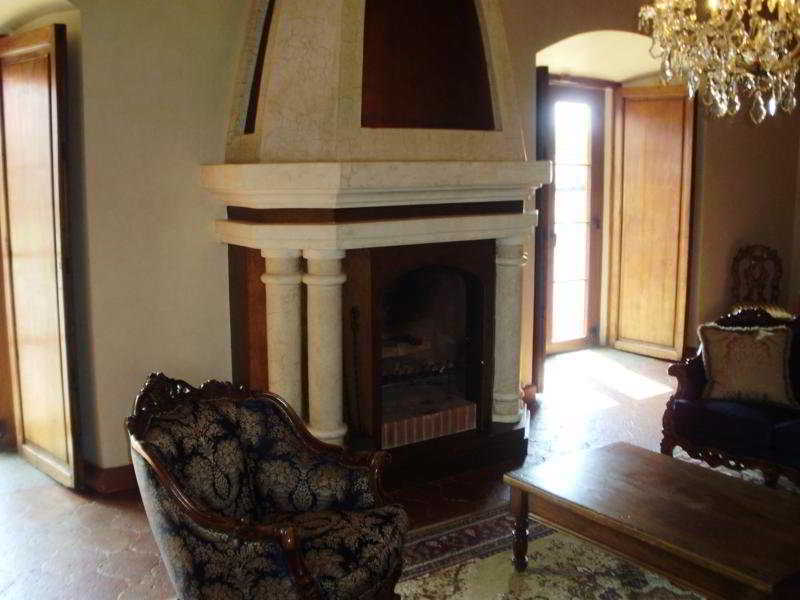 Hotel Palacio De Dona Leonor Antigua Bagian luar foto