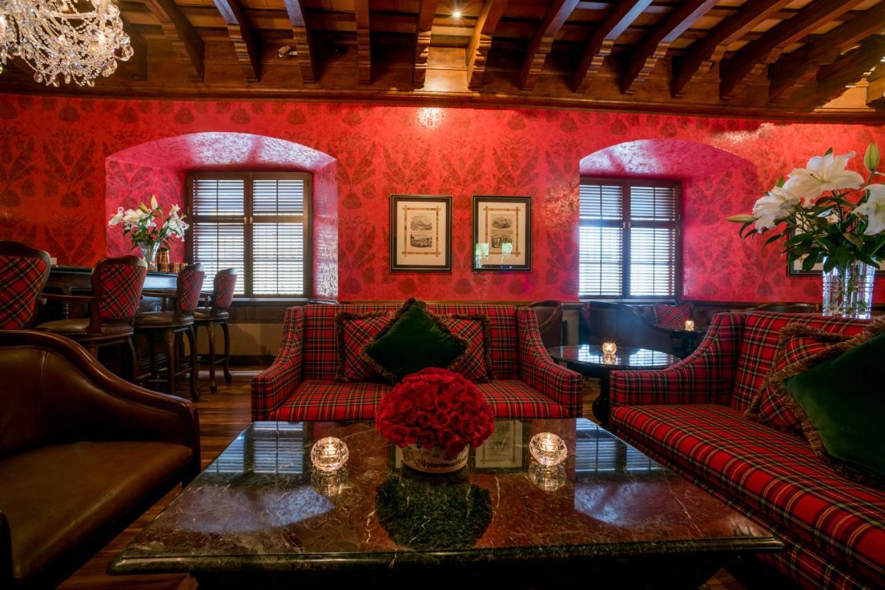 Hotel Palacio De Dona Leonor Antigua Bagian luar foto